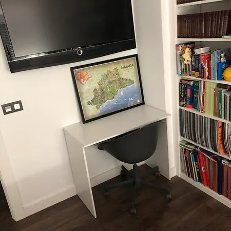 Homestay Chari Suites Malaga