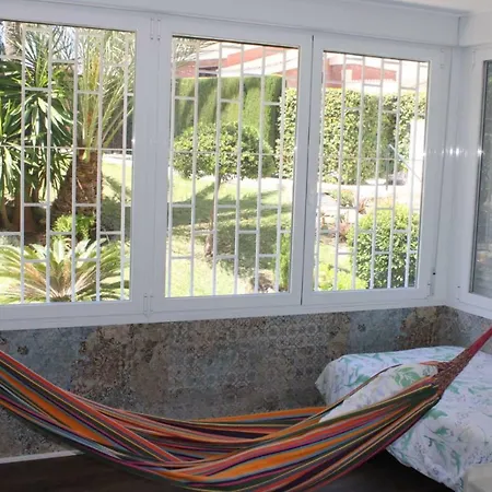 Homestay Chari Suites *